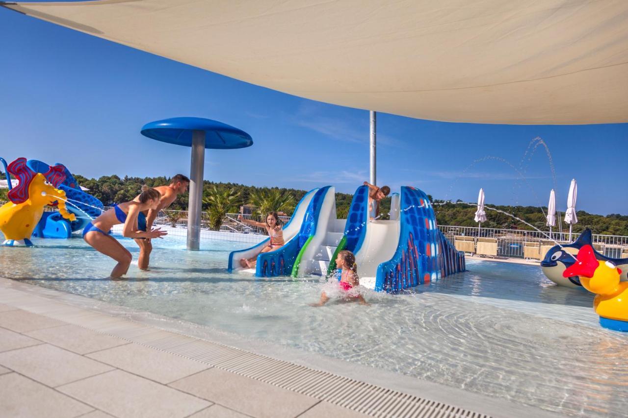 Mobile Homes - Lanterna Premium Camping Resort Tar-Vabriga Kültér fotó